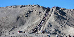 mount bromo trekking 5